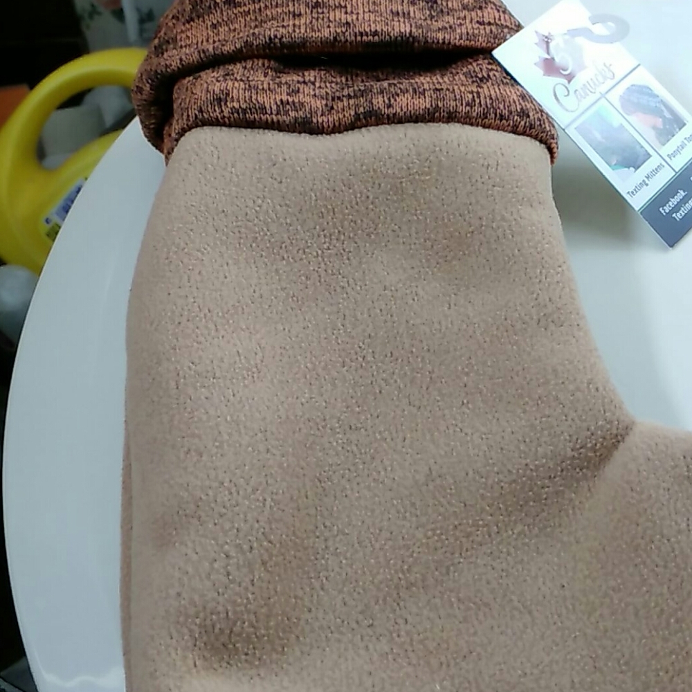 NWT Canuck's Large Sock to hang